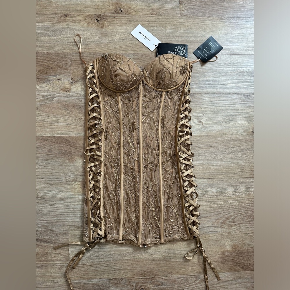 RETROFETE DRESS